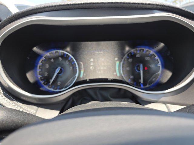 new 2025 Chrysler Pacifica car, priced at $38,905