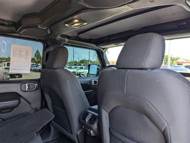used 2022 Jeep Gladiator car, priced at $30,891