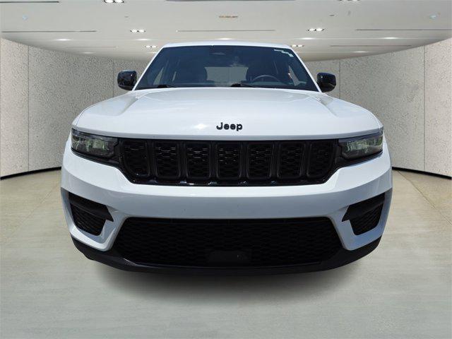 used 2023 Jeep Grand Cherokee car, priced at $28,991