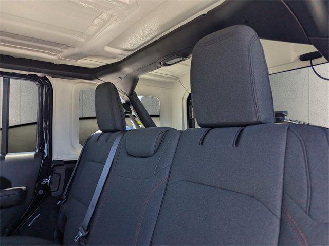 new 2025 Jeep Wrangler car, priced at $53,505