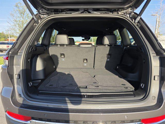 used 2025 Jeep Grand Cherokee car, priced at $36,842