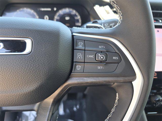 new 2025 Jeep Grand Cherokee car, priced at $33,556
