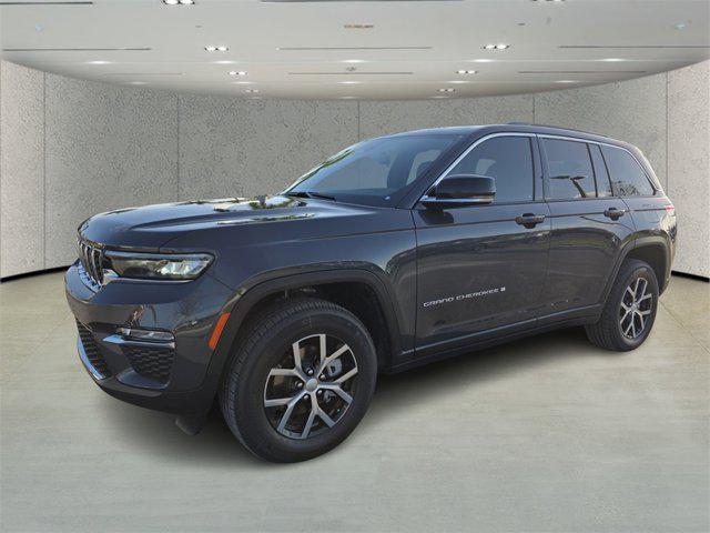 used 2025 Jeep Grand Cherokee car, priced at $36,842