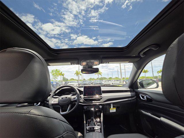 new 2025 Jeep Compass car, priced at $33,967