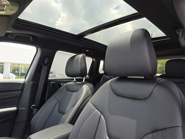 new 2025 Jeep Compass car, priced at $33,967