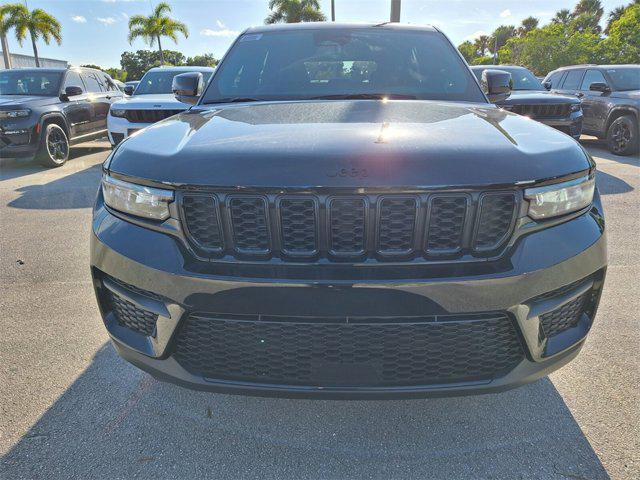 new 2024 Jeep Grand Cherokee car, priced at $38,552