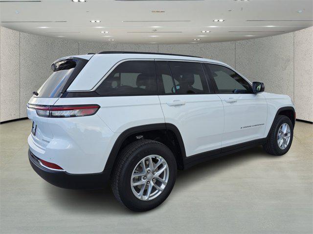 new 2025 Jeep Grand Cherokee car, priced at $29,574