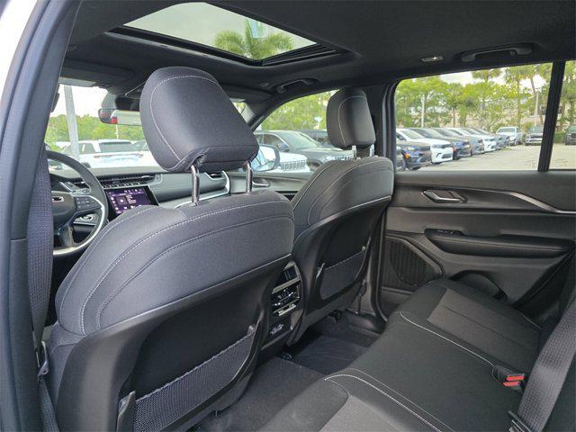 new 2025 Jeep Grand Cherokee car, priced at $29,574