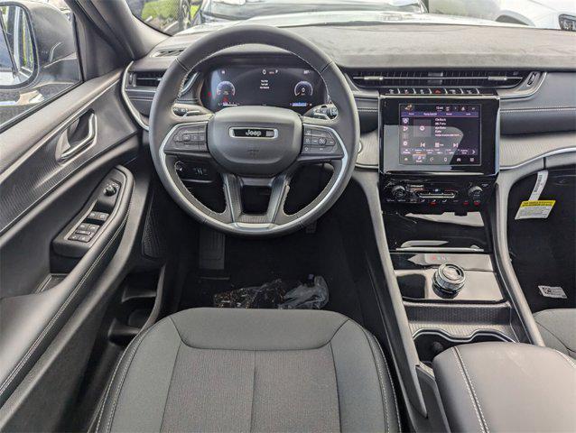 new 2025 Jeep Grand Cherokee car, priced at $30,050