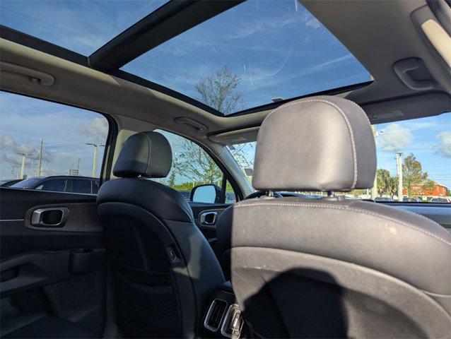 used 2022 Kia Sorento car, priced at $24,401