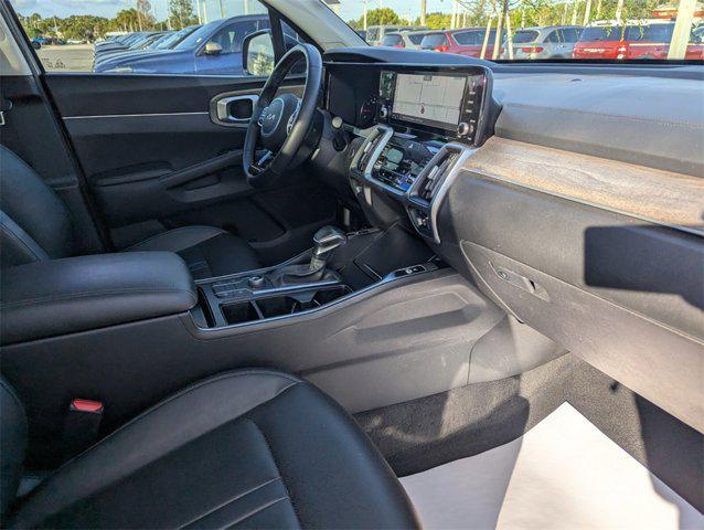 used 2022 Kia Sorento car, priced at $24,401