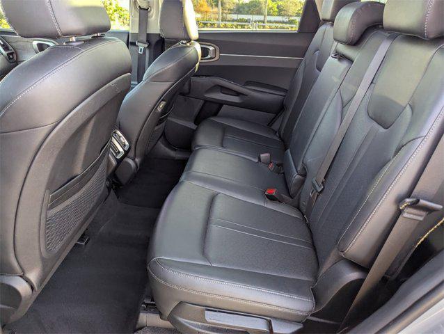 used 2022 Kia Sorento car, priced at $24,401