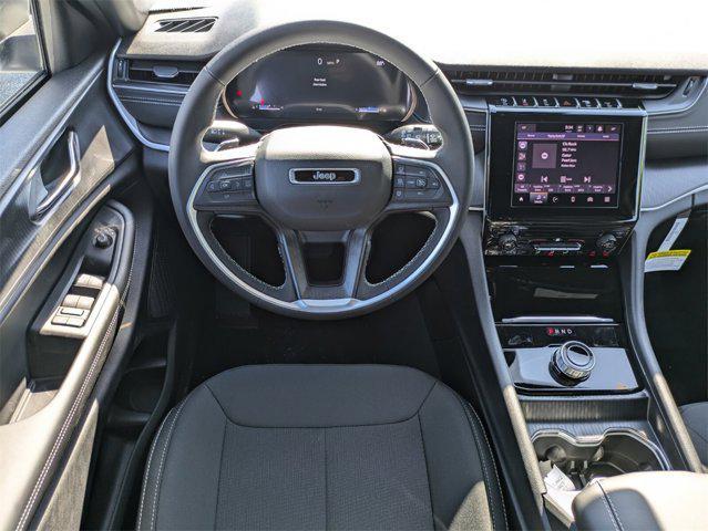 new 2025 Jeep Grand Cherokee car, priced at $33,815