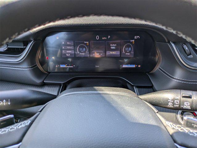 new 2025 Jeep Grand Cherokee car, priced at $33,815