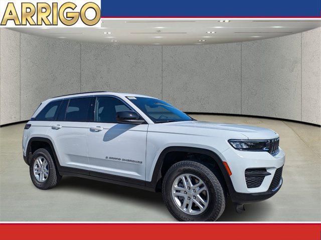new 2025 Jeep Grand Cherokee car, priced at $33,815