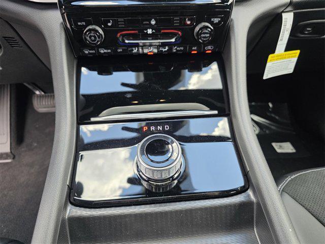 new 2025 Jeep Grand Cherokee car, priced at $40,975