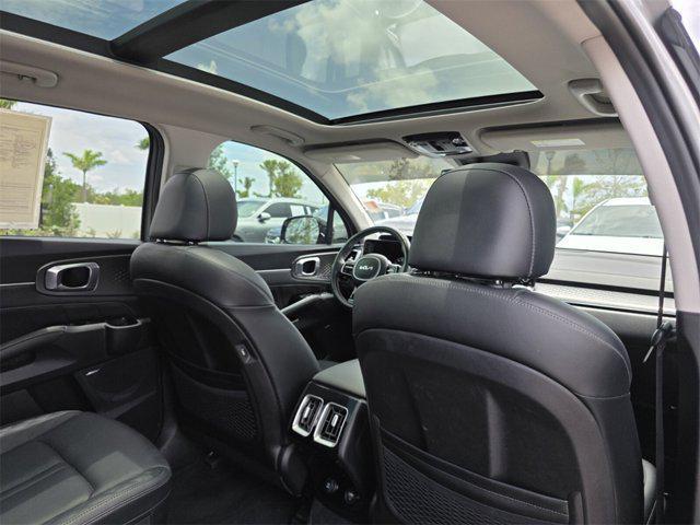 used 2022 Kia Sorento car, priced at $30,981