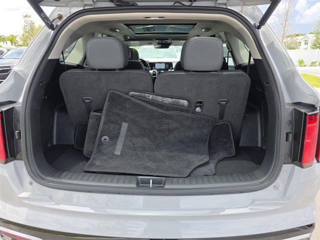 used 2022 Kia Sorento car, priced at $30,981