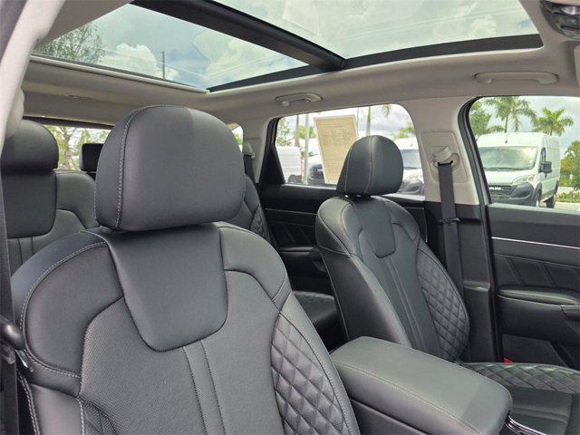 used 2022 Kia Sorento car, priced at $30,981