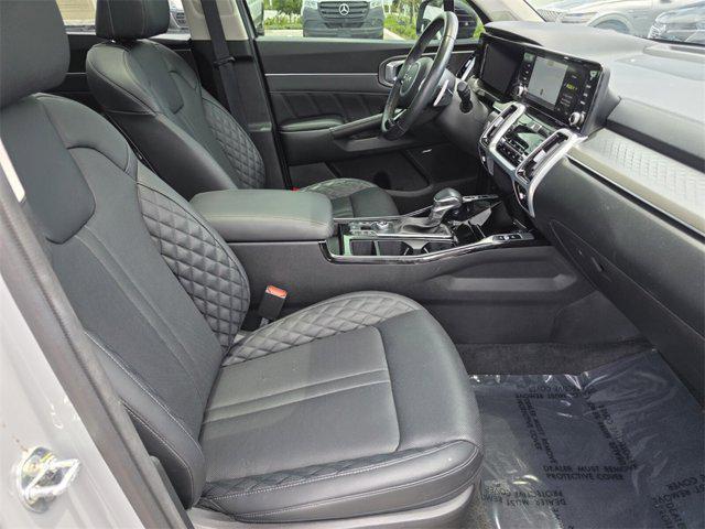 used 2022 Kia Sorento car, priced at $30,981