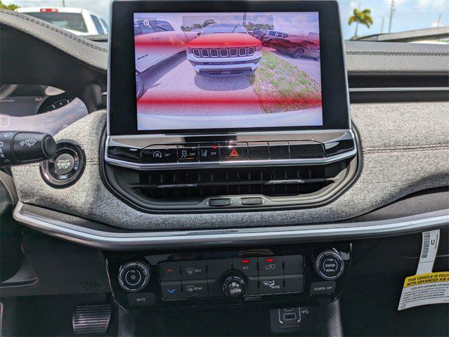 new 2024 Jeep Compass car, priced at $27,801