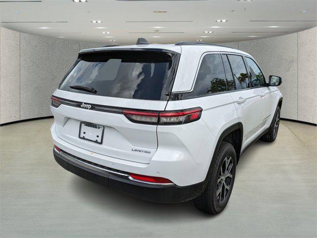 new 2025 Jeep Grand Cherokee car, priced at $33,495