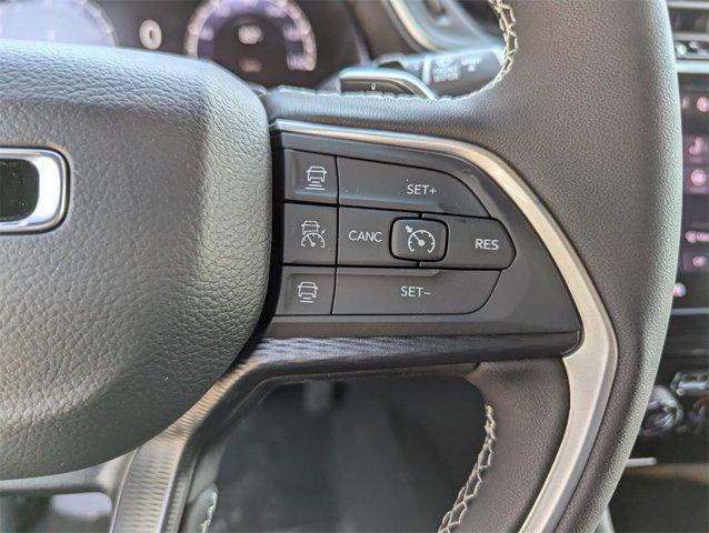 new 2025 Jeep Grand Cherokee car, priced at $37,819