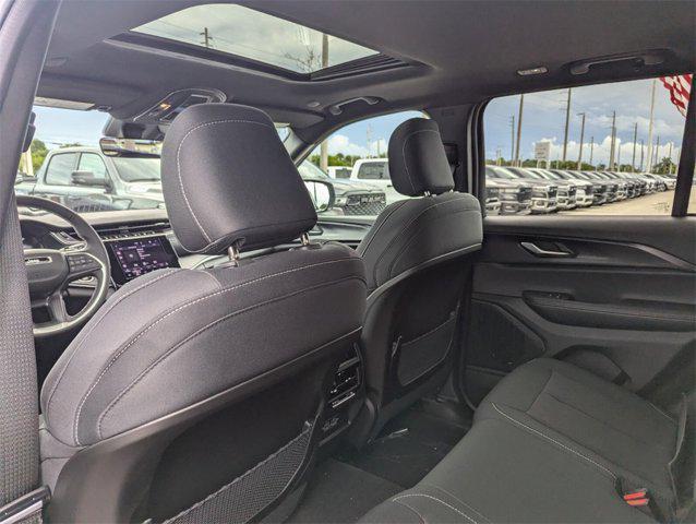 new 2025 Jeep Grand Cherokee car, priced at $30,050
