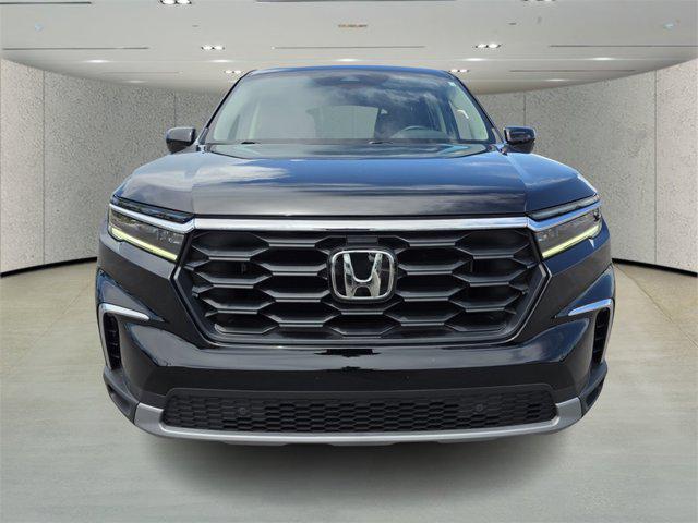 used 2024 Honda Pilot car, priced at $35,185