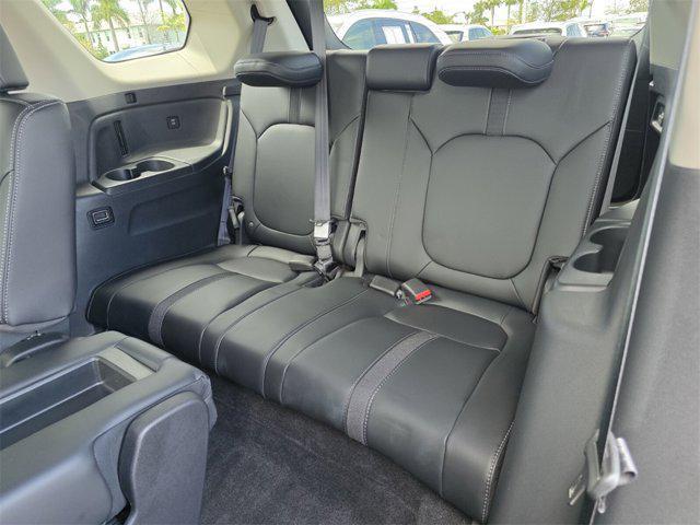 used 2024 Honda Pilot car, priced at $35,185