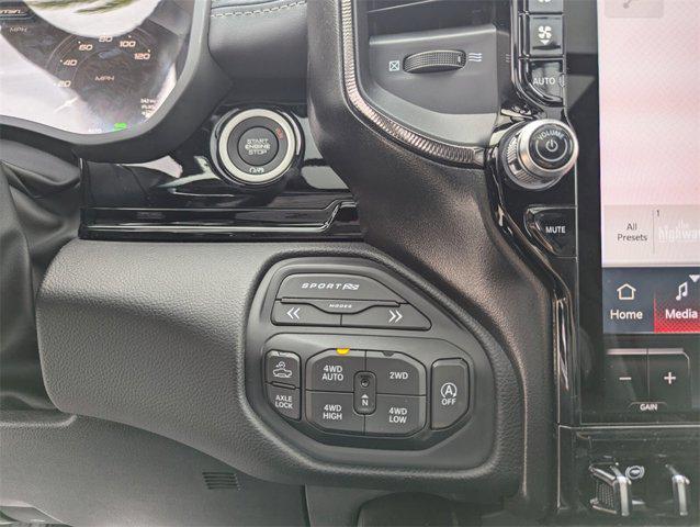 new 2025 Ram 1500 car, priced at $61,034