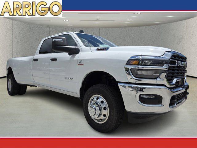 new 2025 Ram 3500 car, priced at $71,813