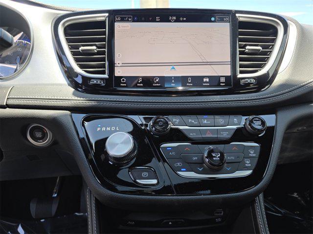 new 2025 Chrysler Pacifica car, priced at $50,954