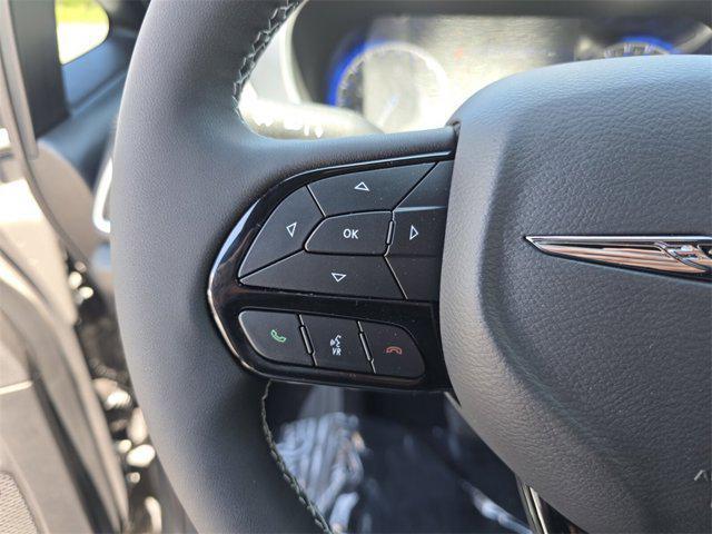 new 2025 Chrysler Pacifica car, priced at $50,954