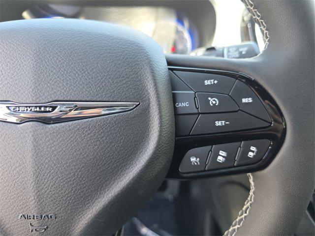 new 2025 Chrysler Pacifica car, priced at $50,954