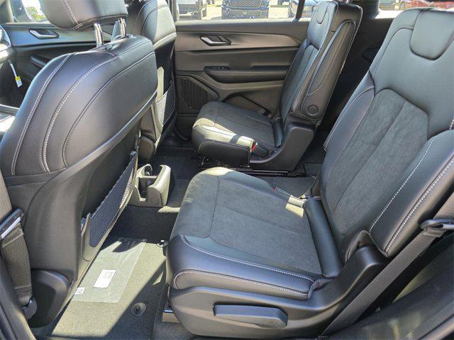 new 2025 Jeep Grand Cherokee L car, priced at $49,225