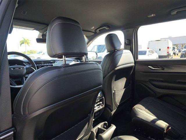 new 2025 Jeep Grand Cherokee L car, priced at $49,225