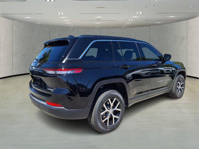 new 2025 Jeep Grand Cherokee car, priced at $38,813