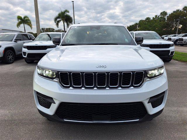 new 2025 Jeep Grand Cherokee car, priced at $33,914