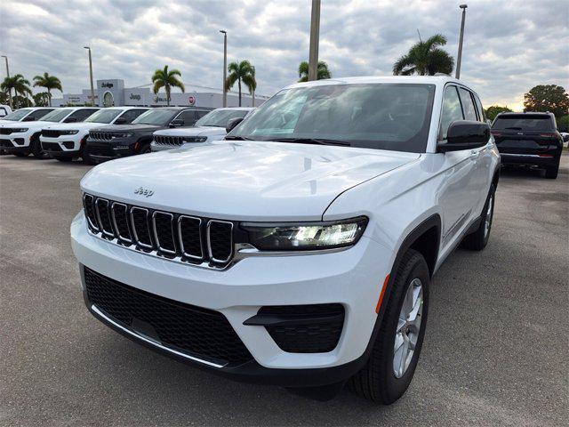 new 2025 Jeep Grand Cherokee car, priced at $33,914