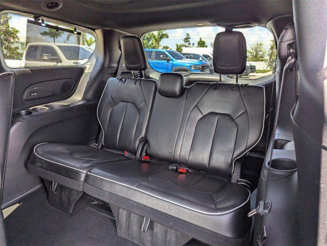 used 2022 Chrysler Pacifica Hybrid car, priced at $27,851