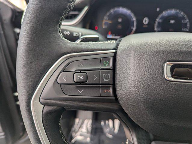 new 2025 Jeep Grand Cherokee car, priced at $36,475