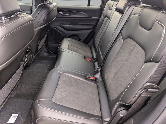 new 2025 Jeep Grand Cherokee car, priced at $36,475