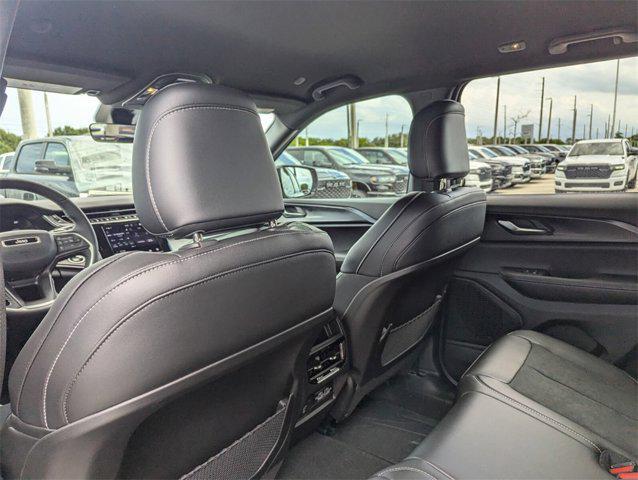 new 2025 Jeep Grand Cherokee car, priced at $36,475