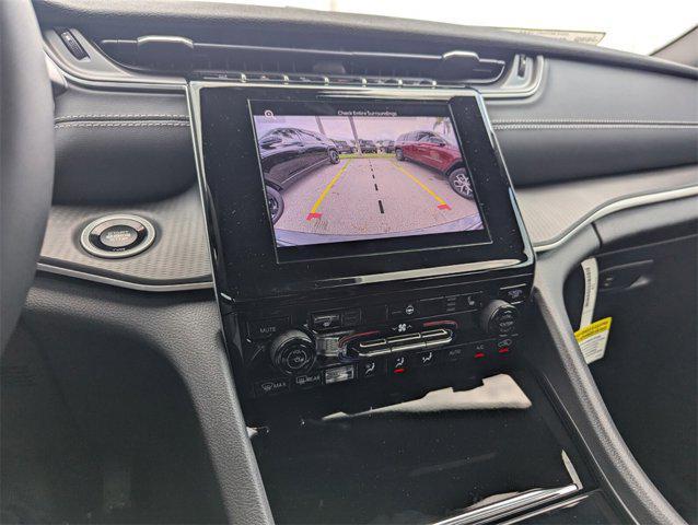 new 2025 Jeep Grand Cherokee car, priced at $36,475