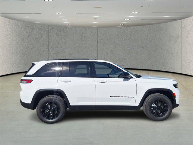 new 2025 Jeep Grand Cherokee car, priced at $37,460