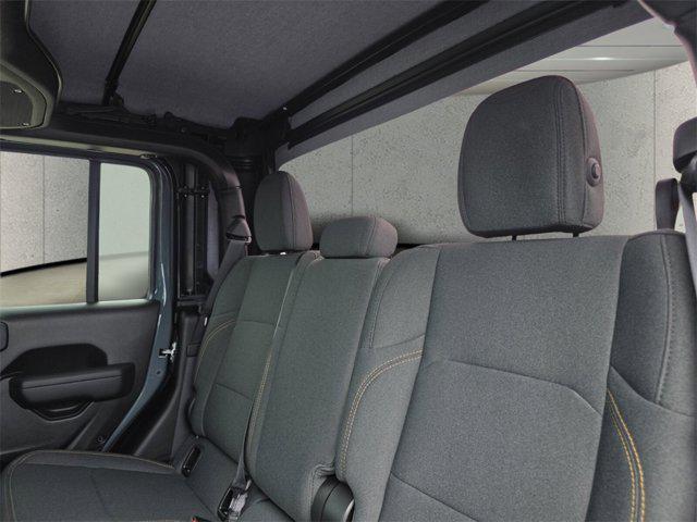 new 2025 Jeep Gladiator car, priced at $41,483