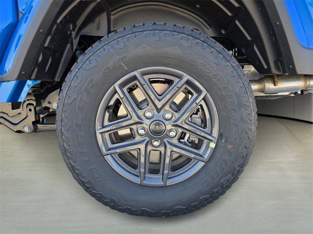 new 2026 Jeep Gladiator car, priced at $49,670