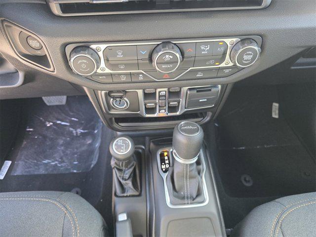 new 2026 Jeep Gladiator car, priced at $49,670