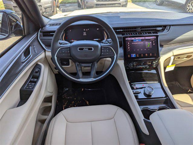 new 2025 Jeep Grand Cherokee car, priced at $36,541